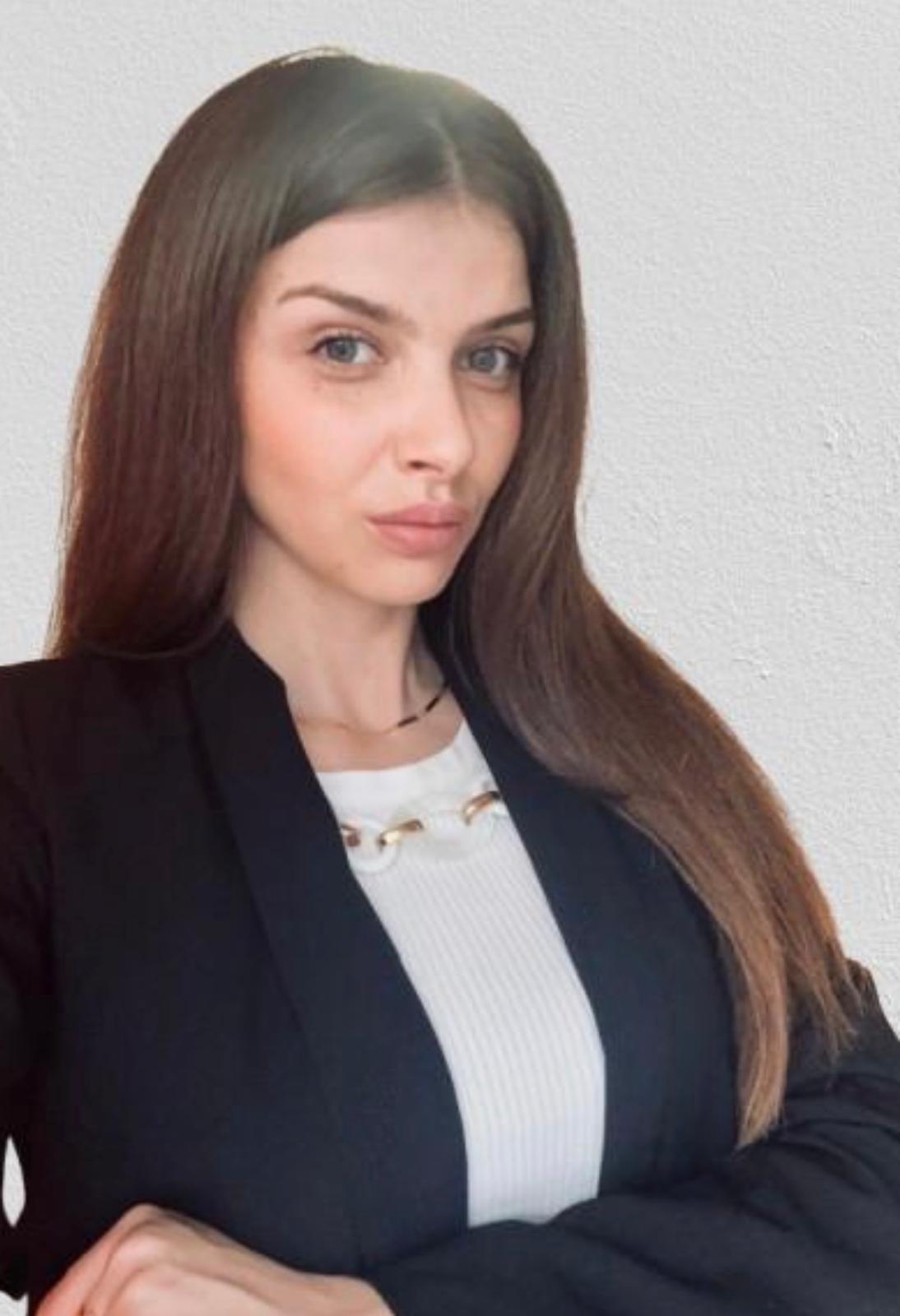 Ana Maria Gretcan — Broker de credite imobiliare